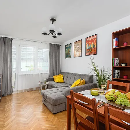 Lumina 2-room Near Zlote Tarasy Warsaw