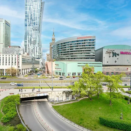 Lumina 2-room Near Zlote Tarasy * Warschau